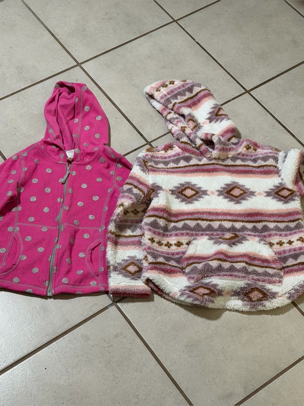Children’s Place & Toughskins Kids Girl Aztec Hooded Pullover Pink/Cream‎ 5/6